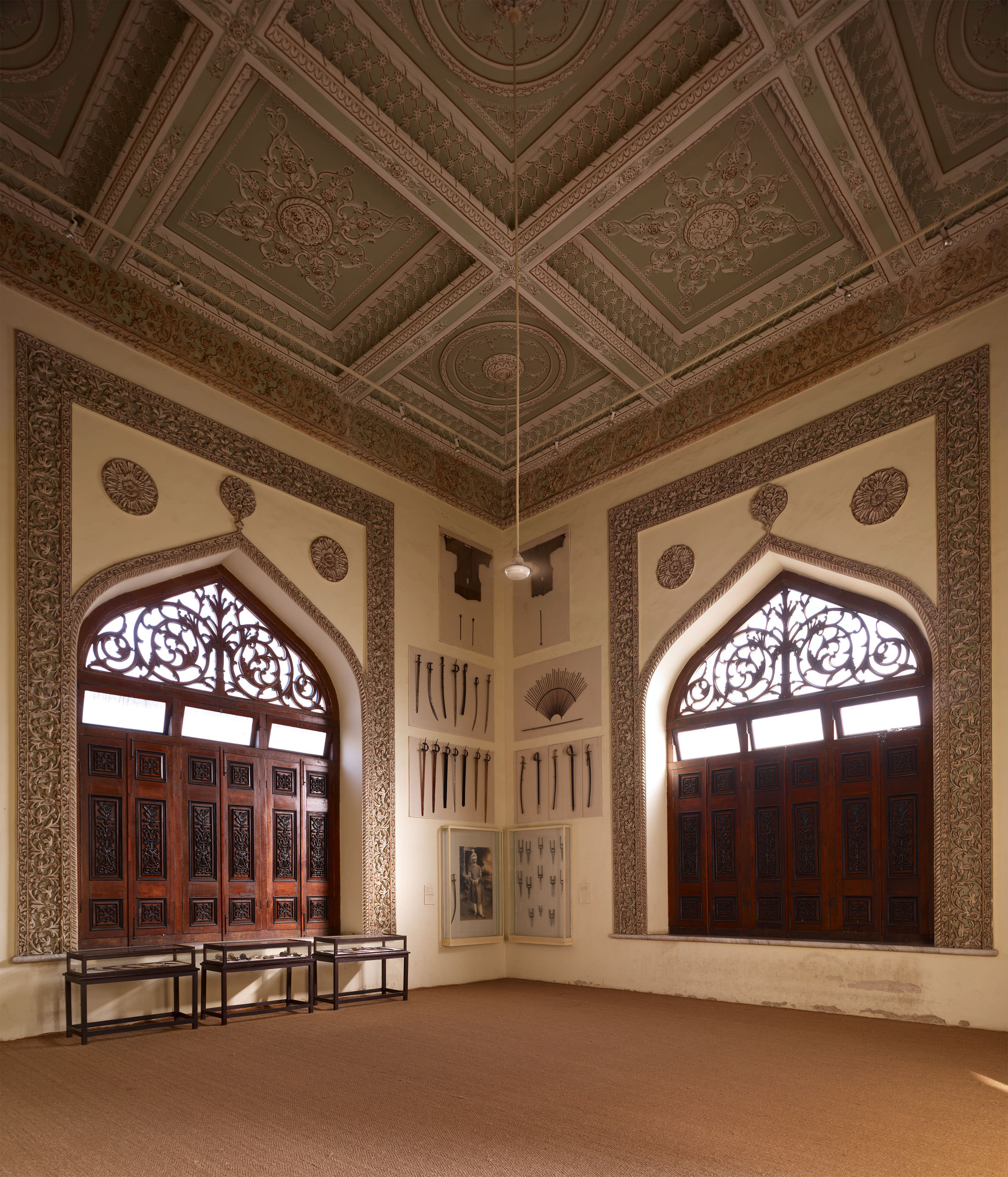 E11318 AP45 026448 j2560